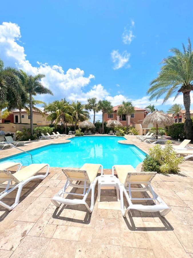 Casa Azure Aruba Villa Palm Beach Exterior photo