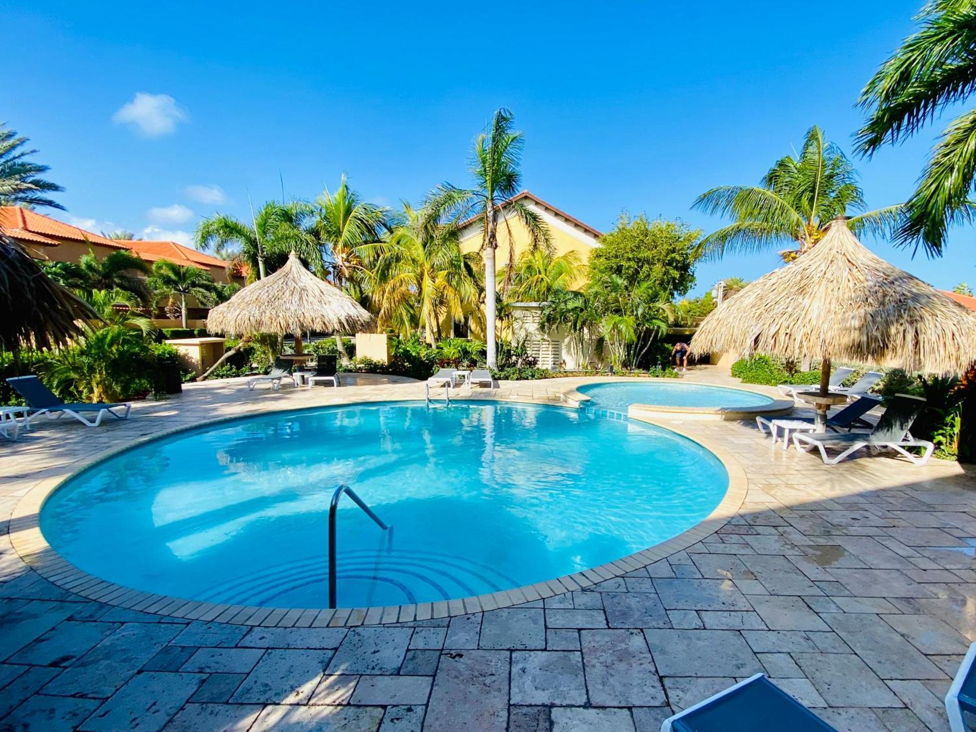 Casa Azure Aruba Villa Palm Beach Exterior photo